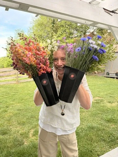 DIY Bloom Buckets