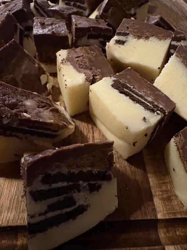 So so mint cookies and cream (Ben & Trey’s mix)