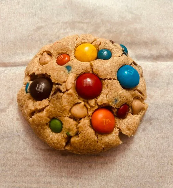 Peanut Butter Explosion Cookie 4oz