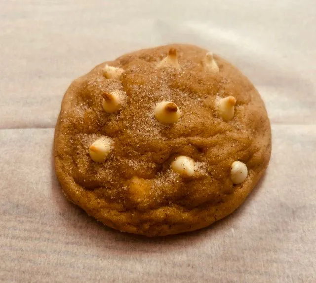 Twisted Caramel Snickerdoodle Cookie 4oz