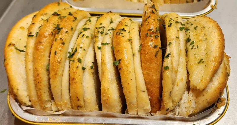 Garlic Pull Apart Sourdough Bread