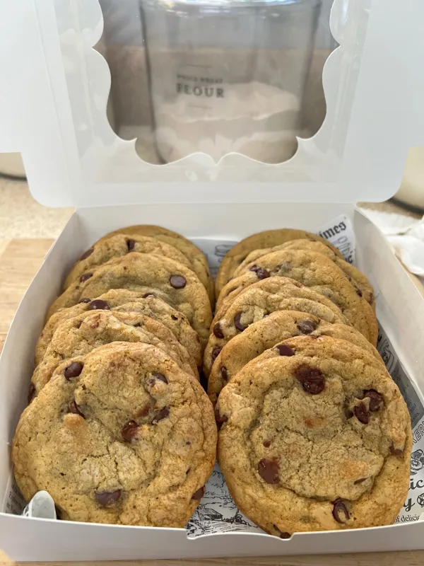 Dozen Cookies