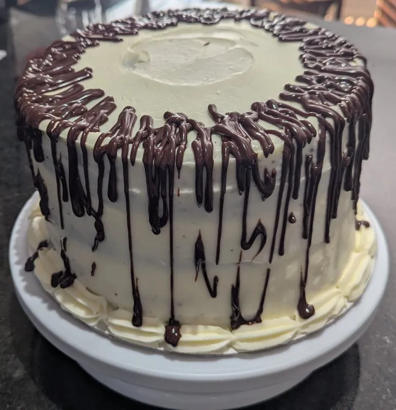 Sweet Treats: Cupcakes & Cakes