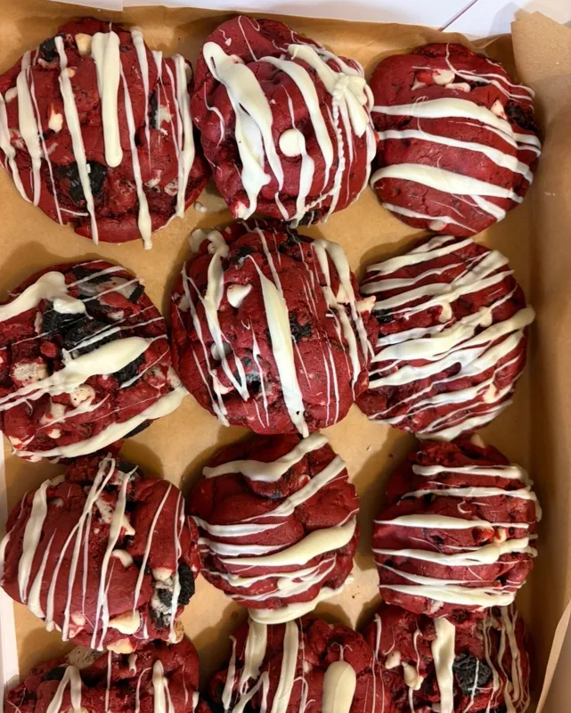 Red Velvet Cookies & Cream