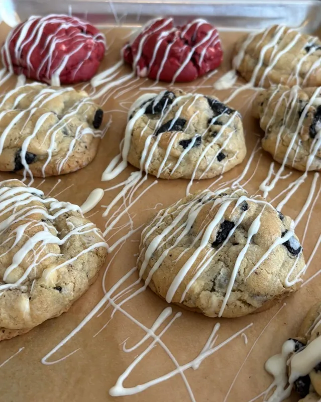 Cookies & Cream Cookies