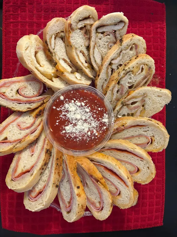 Ham, pepperoni & provolone Stromboli