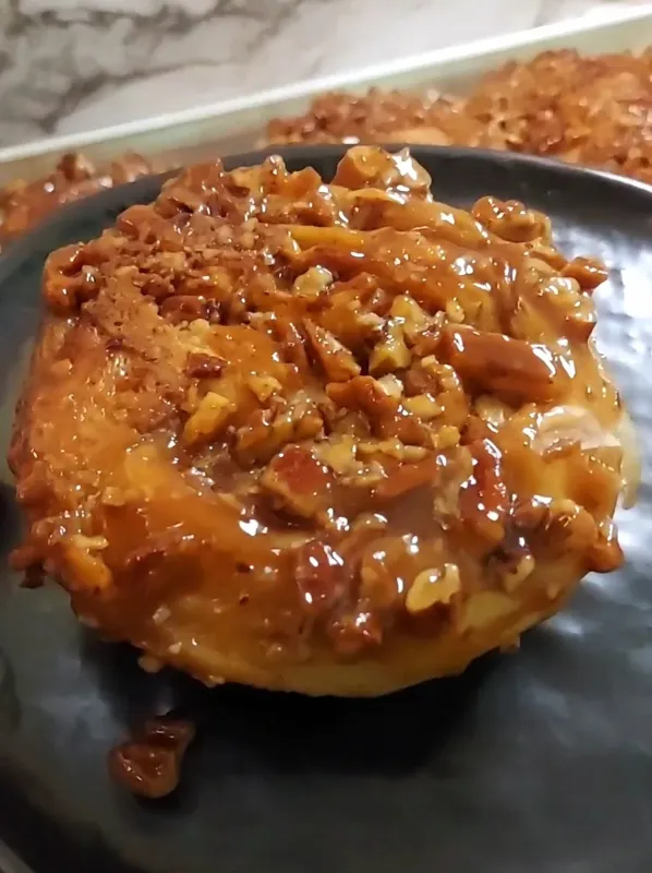 Caramel Pecan Sticky Buns