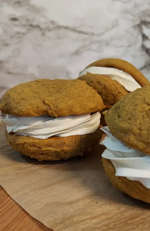 Pumpkin Sandwich Cookies